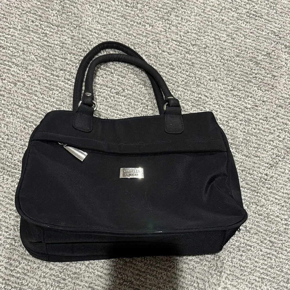 The Filer New York Black Bag